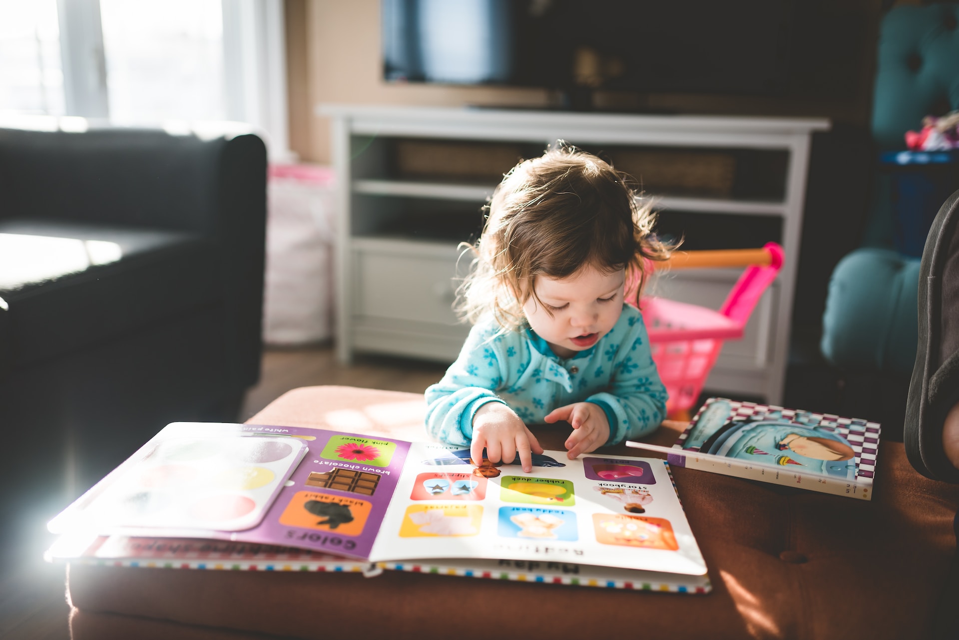 Indoor Play: Keeping Your Baby Happy Indoors For Hours