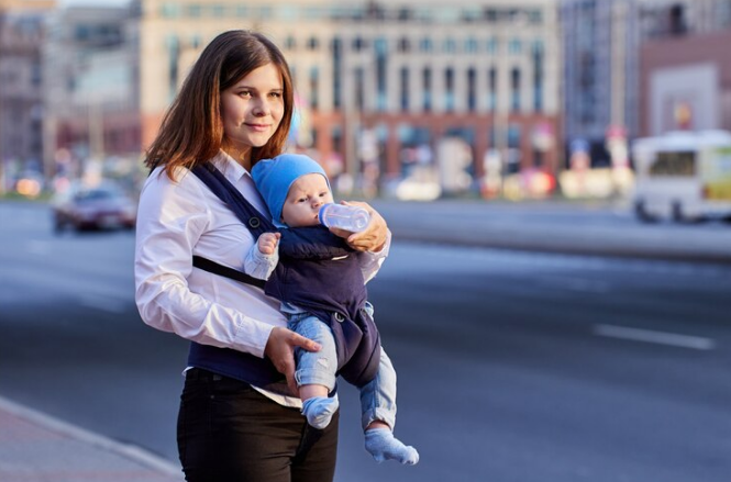 How to Wear a Baby Sling